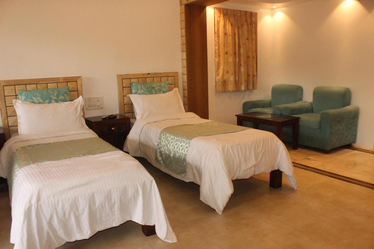 Chacha Inn The Garden Retreat Mount Abu Esterno foto