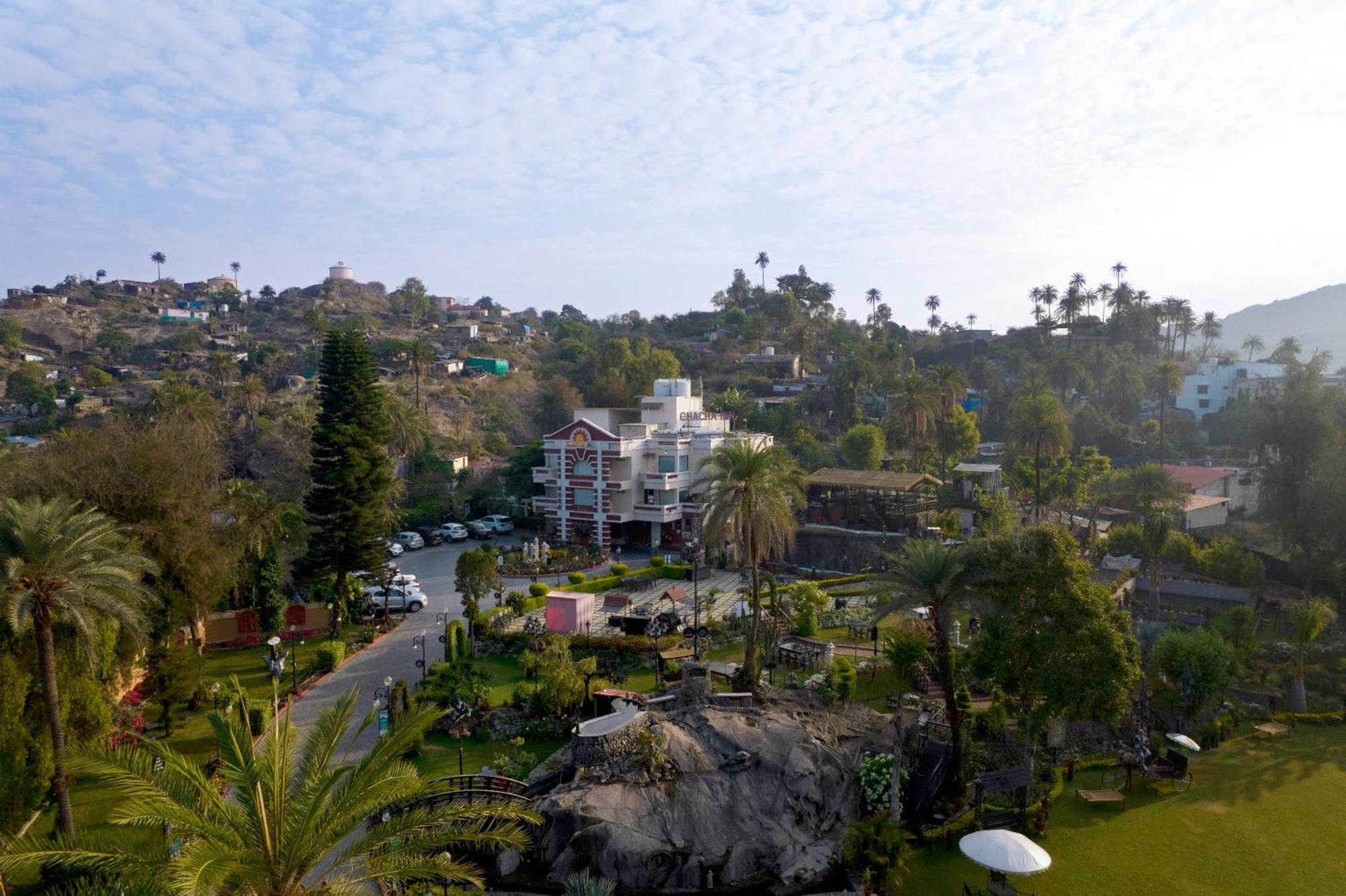 Chacha Inn The Garden Retreat Mount Abu Esterno foto